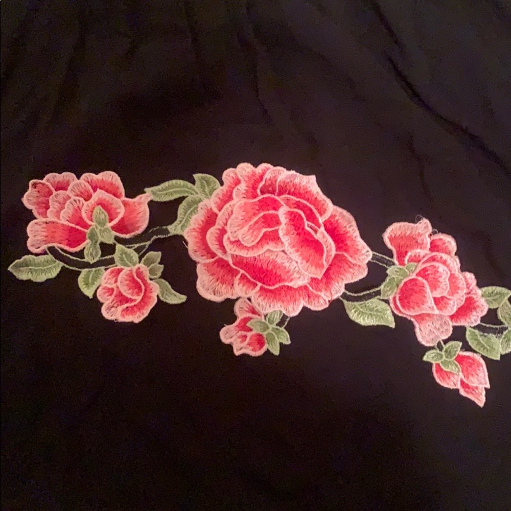Cropped Off The Shoulder Top- Fits like a medium! - Picture 3 of 3